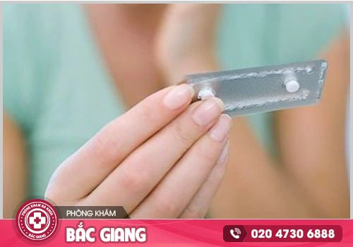 Bệnh kinh nguyệt là gì? Có nguy hiểm không?