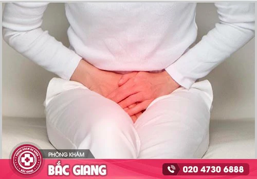Đau rát vùng kín là bị gì? Có nguy hiểm không?