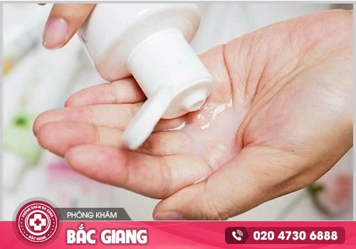 Viêm niệu đạo ở nữ: Nguyên nhân ,Triệu chứng và Địa chỉ điều trị